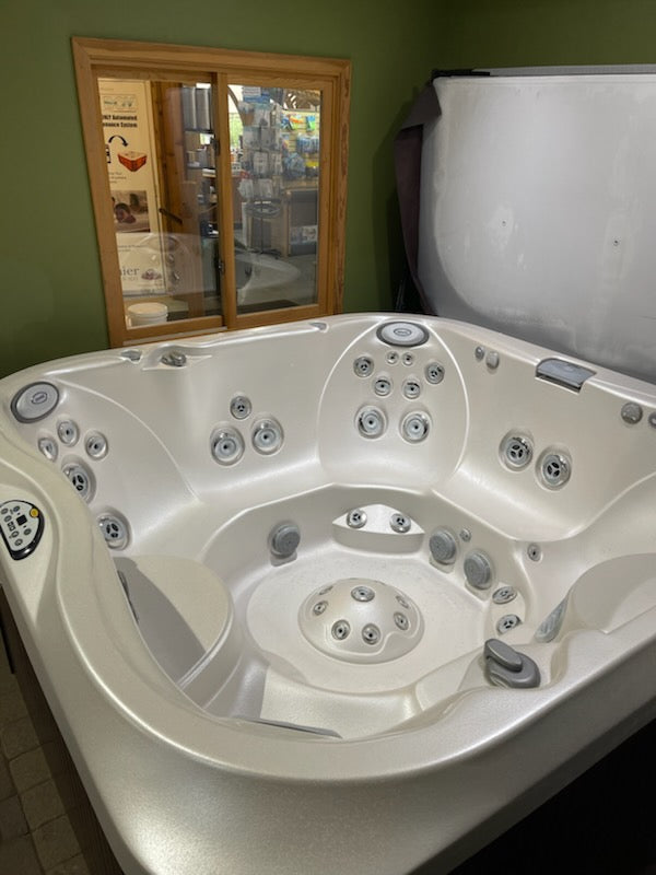 SOLD Used 2015 Jacuzzi J385 Hot Tub Premier Pool & Spa