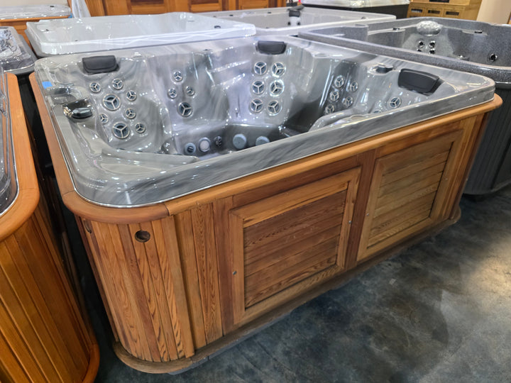 Used 2020 Klondiker Odyssey Interior Cedar Exterior