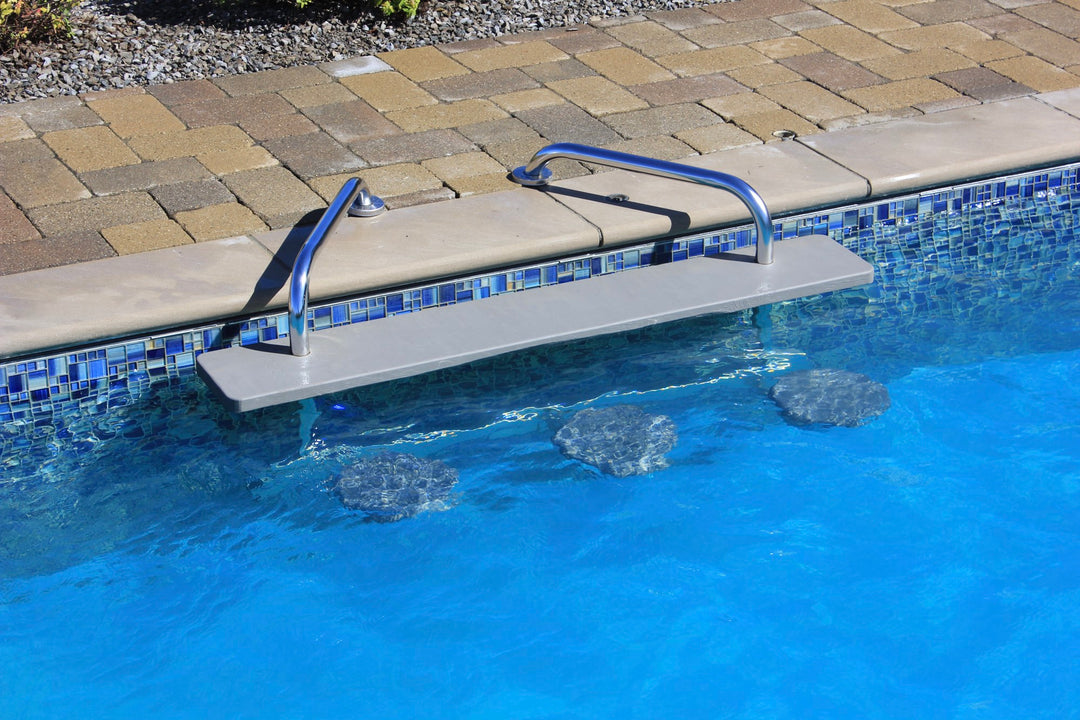 Global Pool Products 3 Seat Bar Silver Vein Powder Coated Frame Granite Gray Top