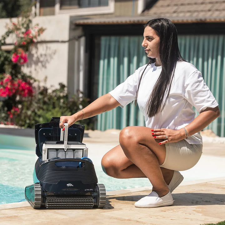 Maytronics US Inc. (Dolphin Pool Cleaners) 99996292-A30 Dolphin Active 3000 Robotic Pool Cleaner