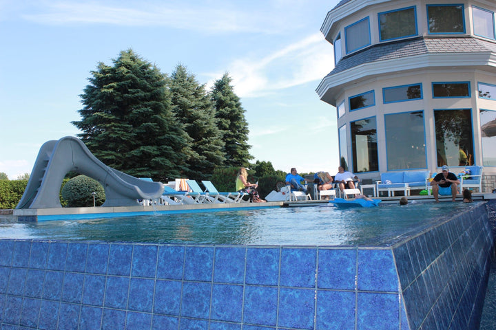 Global Pool Products Splash Pool Slide