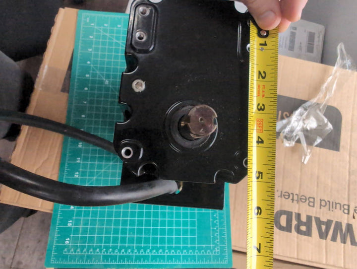 Coverstar E2000 115V Latham Sealed Motor (Replaces E1088 Bison Electric Auto Cover Motor)