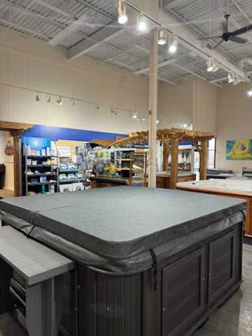 Arctic Spa Cover, Orca/Grizzly Core Series Upgraded 5X4" 91x91" Grey